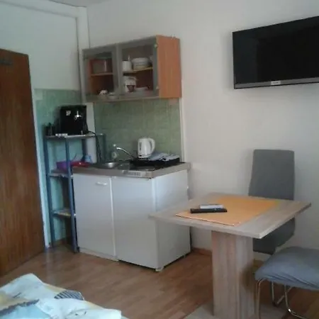 Fewo Duval Apartment Goggerwenig